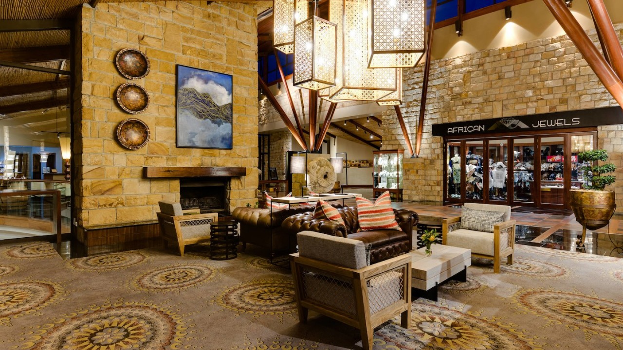 cptak-lobby-0072-hor-wide