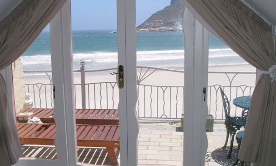 46-view-from-main-bedroom-886x534