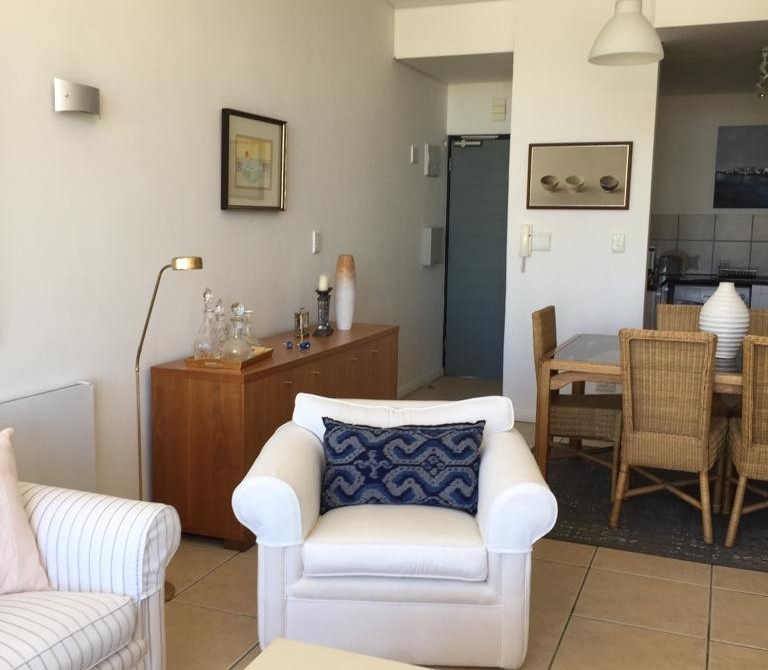 PHOTO-2018-10-17-16-20-07-768x670