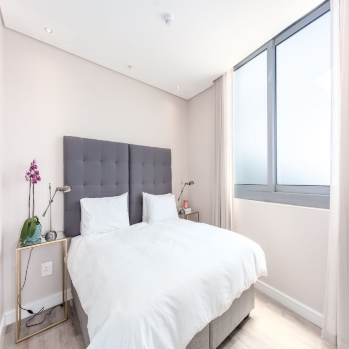 802 The Yacht Club-14