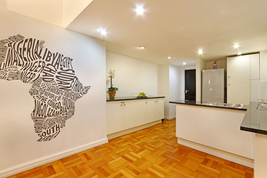 mh0203_0091537404285748