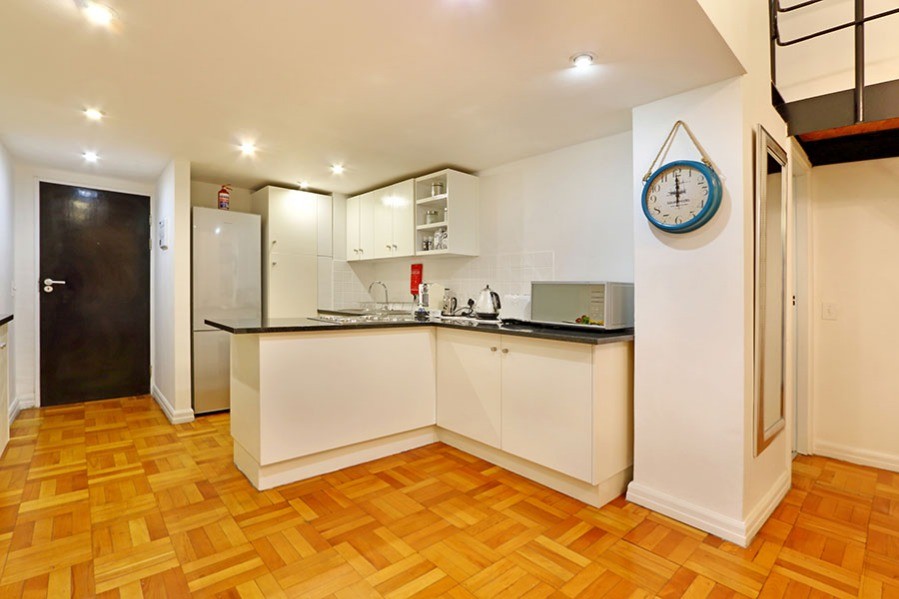 mh0203_01015374042862837