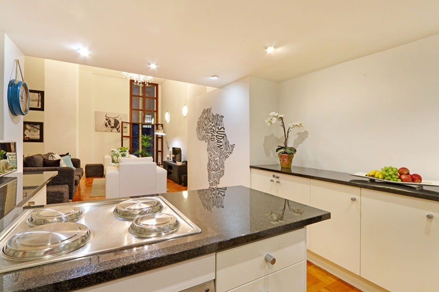 mh0203_01215374042883675