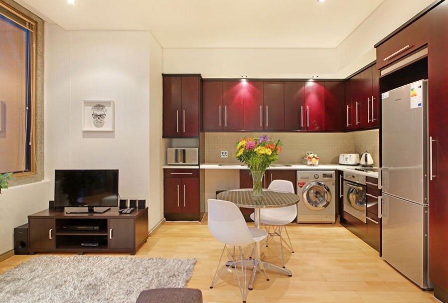 cr0608_00515373870879167