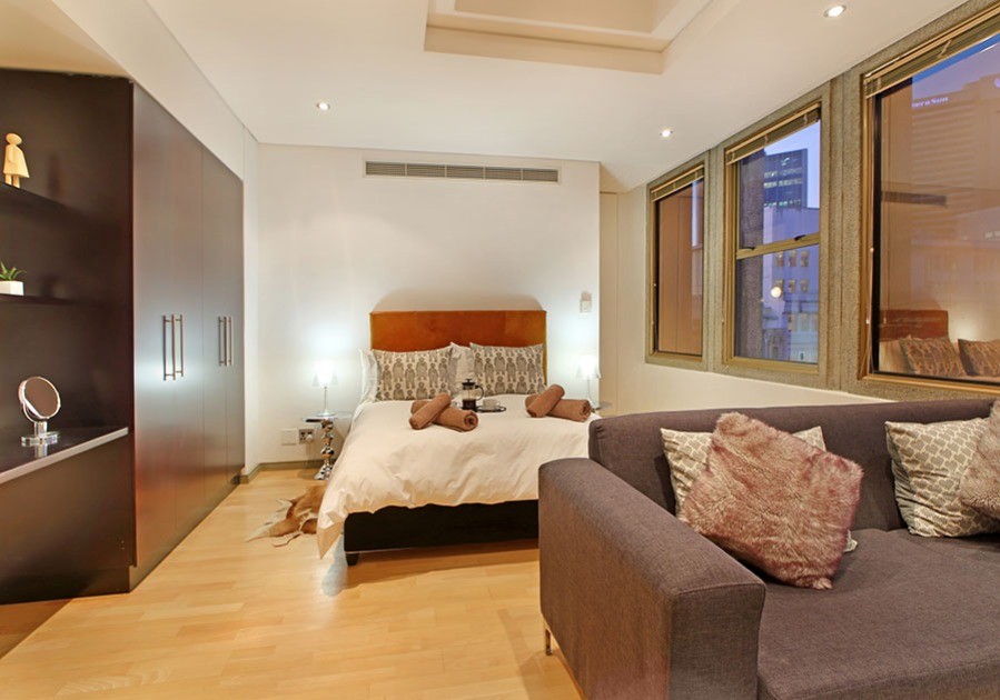 cr0608_01015373870947465