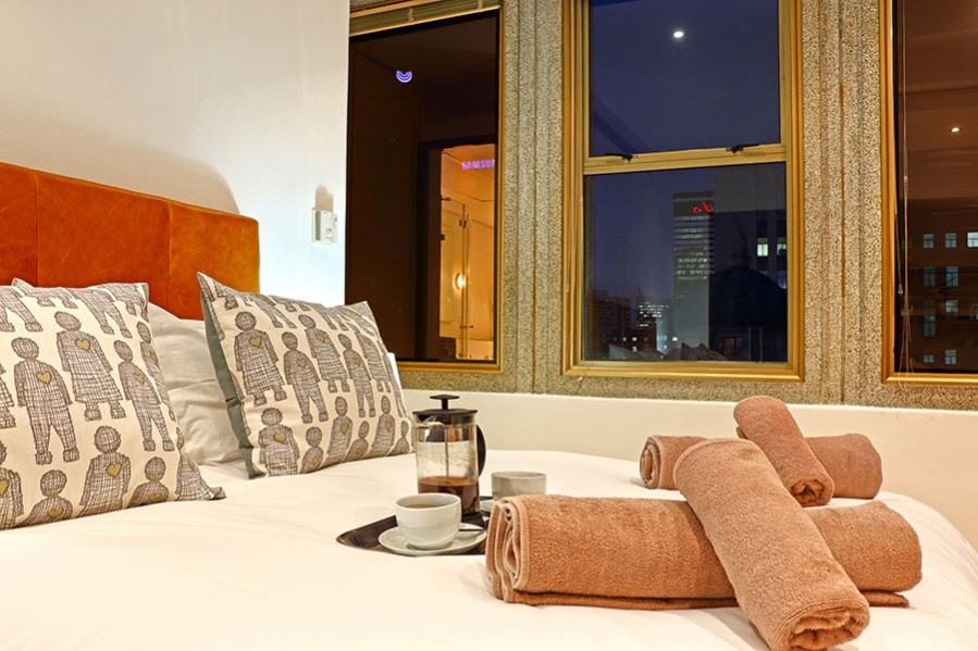 cr0608_01315373870967857