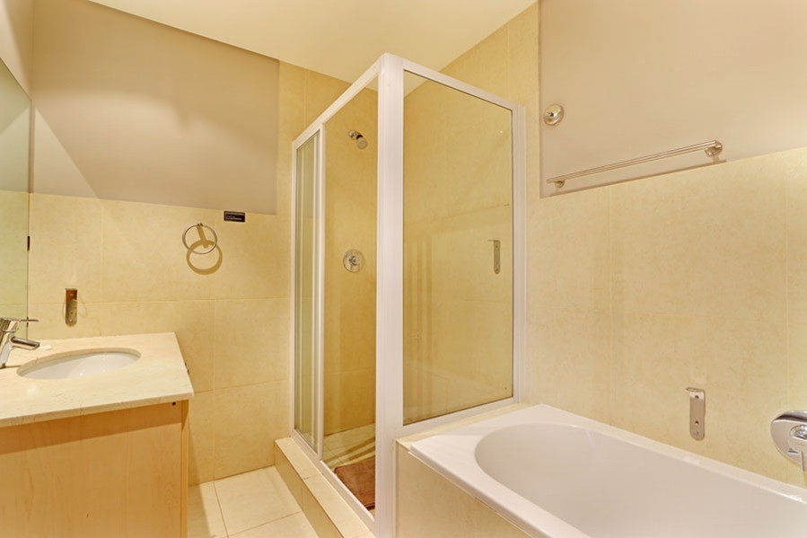 fs0815_01815374000129082