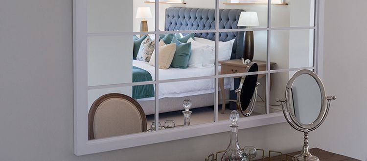 Cutty-Shark-Luxury-Suite-bedroom-view