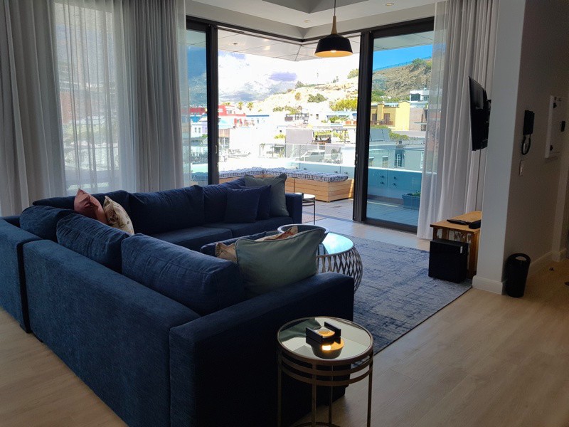 {7B67EE4F-990D-4C82-BDC5-880124837A20}