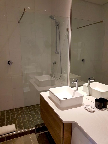 {7FCE0BAD-1368-472C-B263-D2006E676F94}