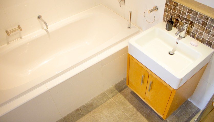 DEAN BATHROOM part 2