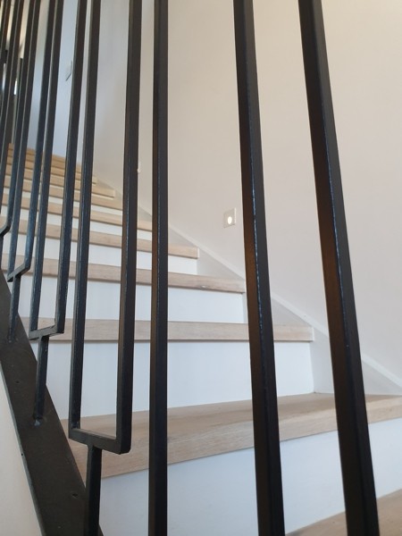 {31208472-14D0-4C57-A978-D2C37FE1AF6C}