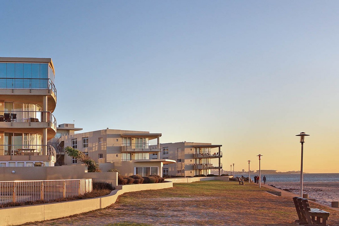 7932_1501060002-725780864_20