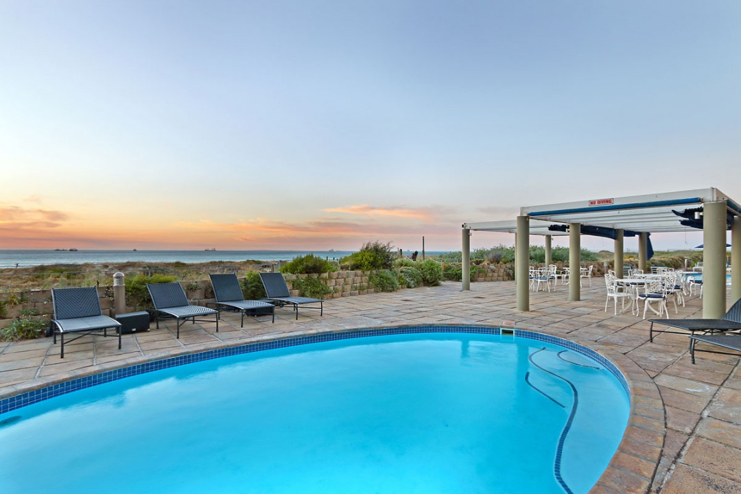 8766_1512480445-6424915227_2