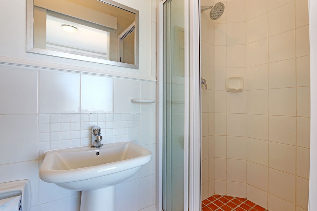 8766_1512480475-2394996518_10