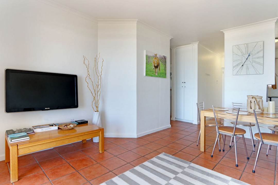 8766_1512480493-5504611278_15