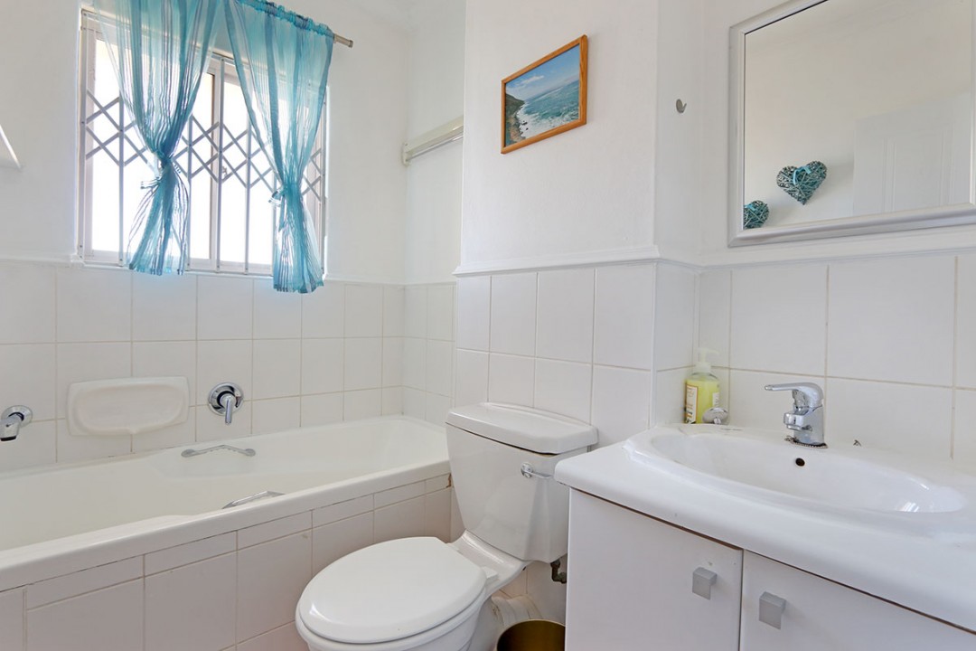 8766_1512480512-5860915943_20