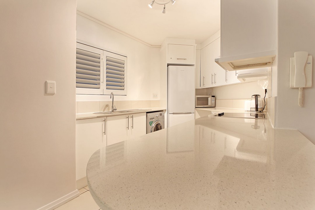 8353_1508236160-8908277708_2