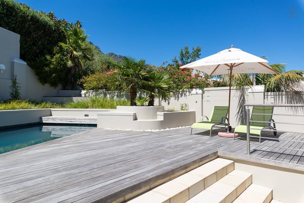 73ba78fe-b463-45c7-a17d-6208773a01f9