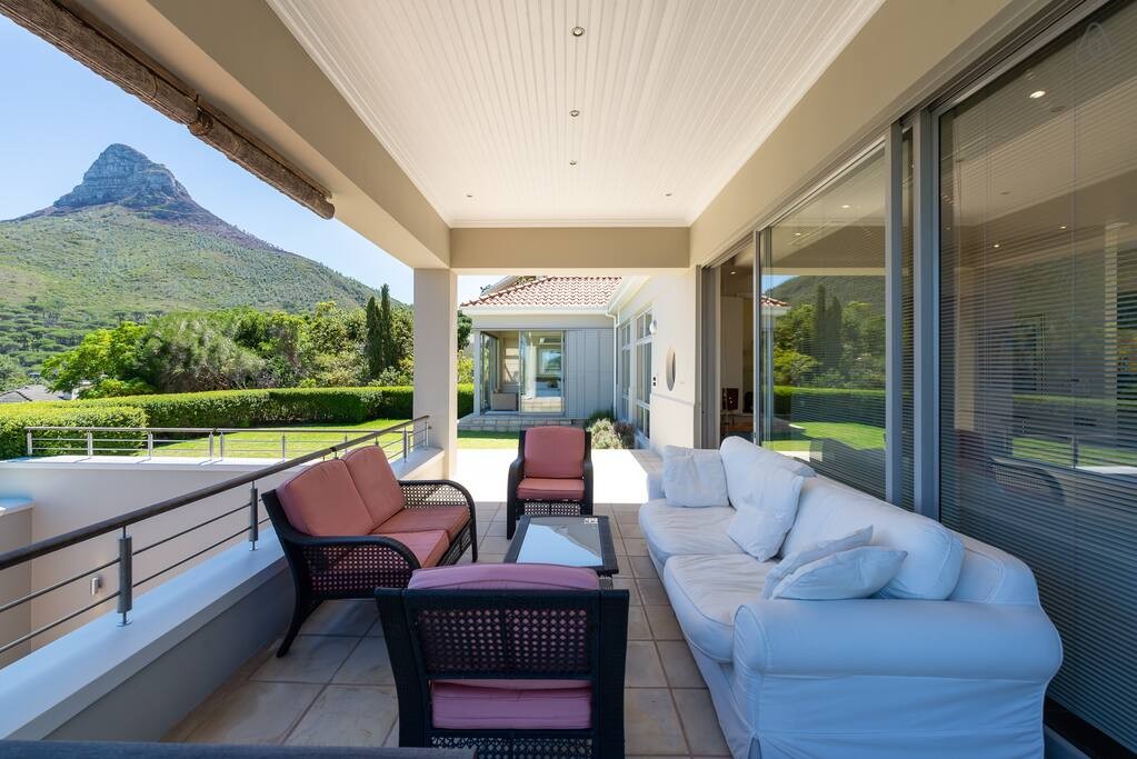 bb800aba-0ecf-475e-ab1a-3c647191db6e