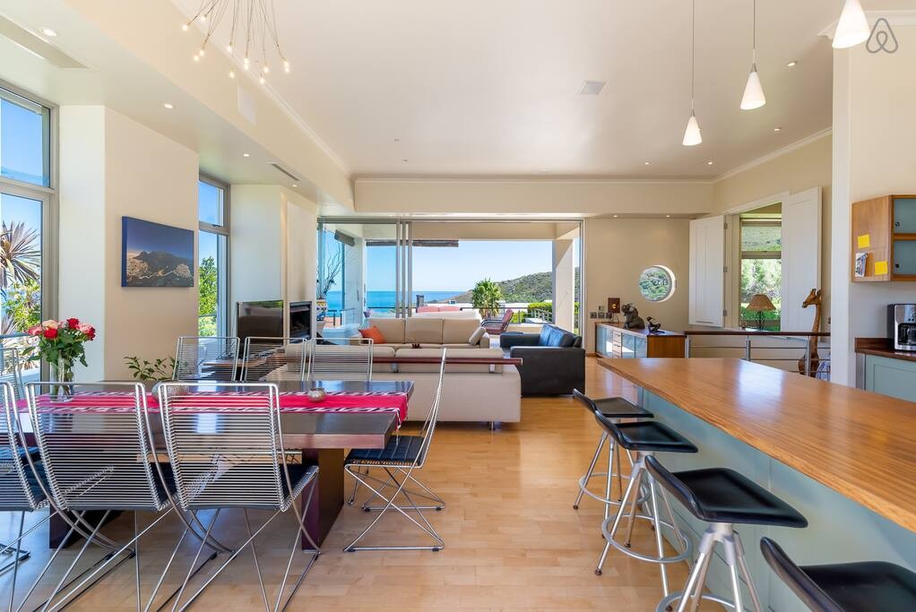 e2143365-57da-4a33-9e2f-99519538bfb0