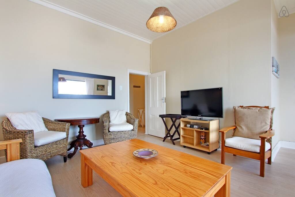 a1359d7f-3ca3-451c-a373-e23e00e2819f