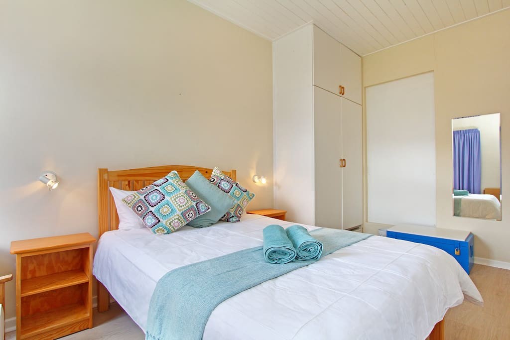 d6e4f692-db75-47c9-8500-b0c3a534d6fb