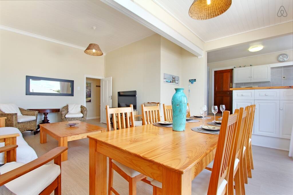 fc43f4a5-3472-405e-8c50-4da33f5adc74