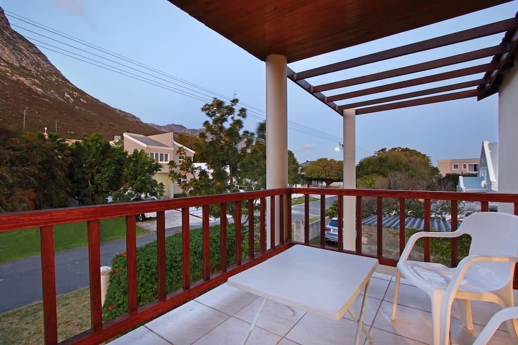 6162f435-6c98-49e1-b7bc-884f0758a3f2