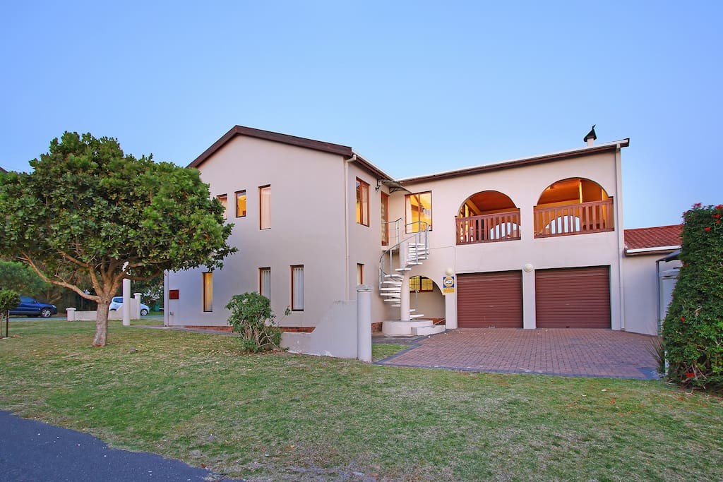 fca528a6-a2e9-4256-b57b-c27b55445772