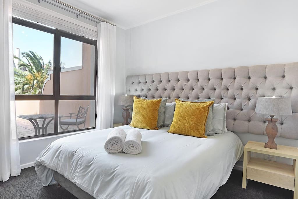 cd015a80-8714-4977-8a90-afcba5a3a204