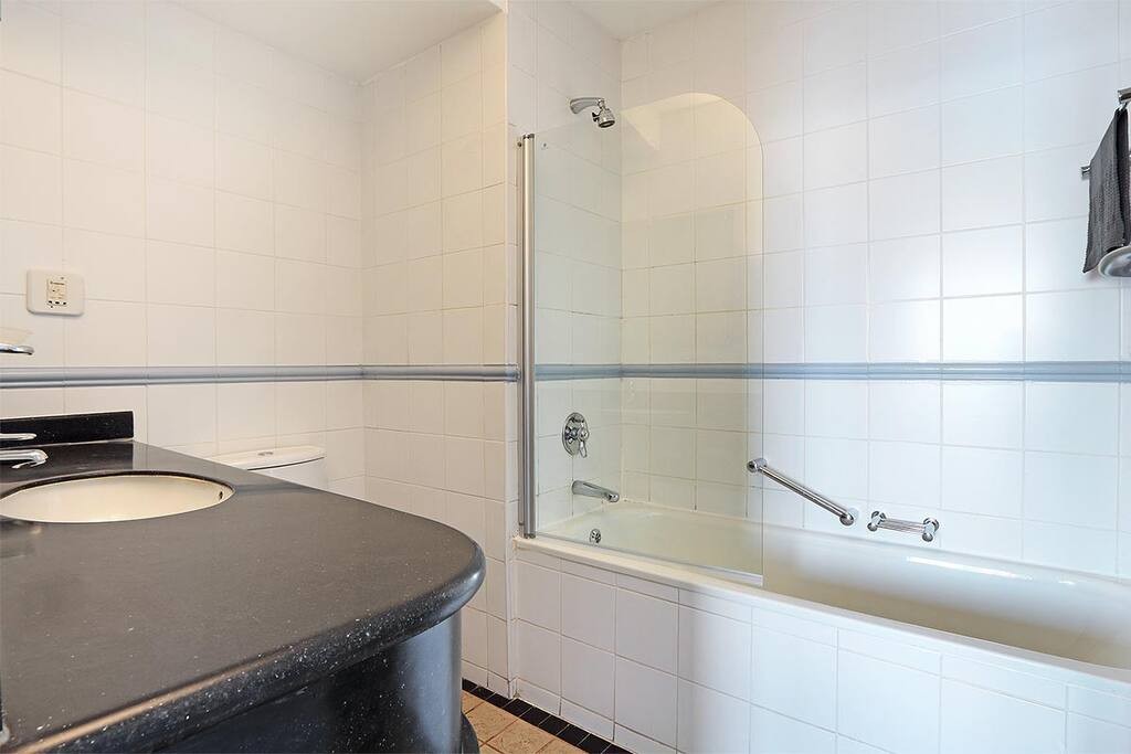 b713eb4c-1538-405b-a6b8-e33e0ee9f4f5