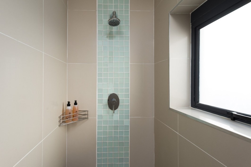 Big-Bay-Accommodaton-186-Eden-on-the-Bay-5-of-21