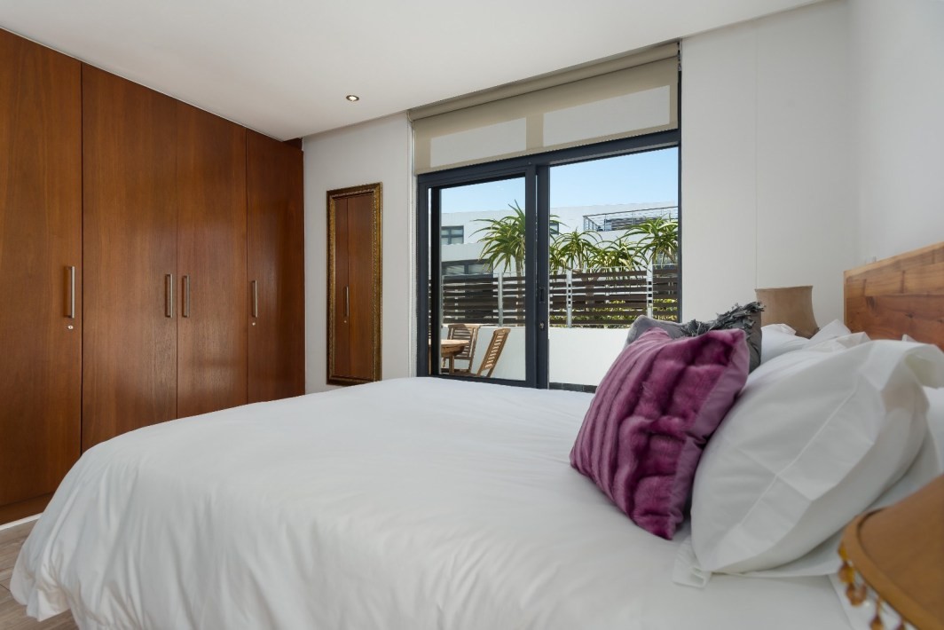 Big-Bay-Accommodaton-186-Eden-on-the-Bay-8-of-21