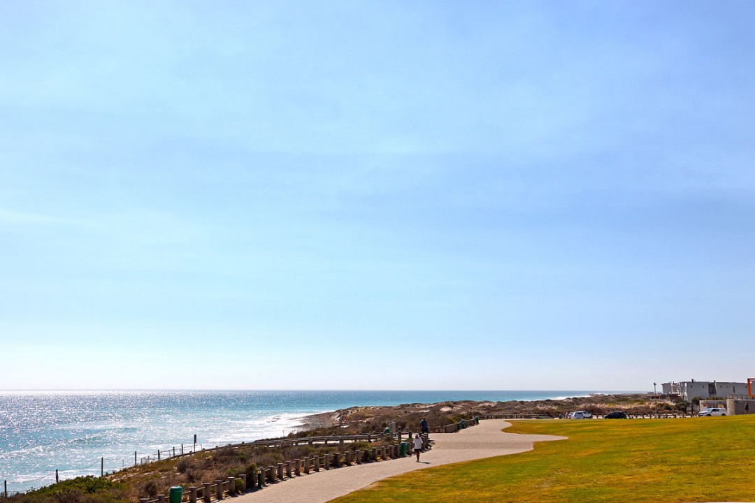 5642_1488452738-487158807_24