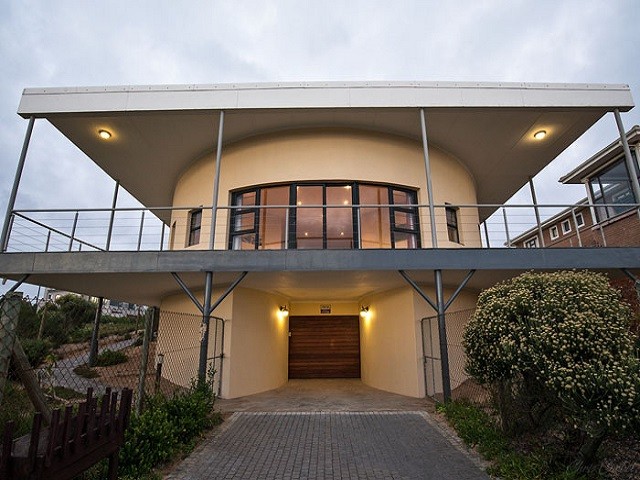 Hello-Garden-Route-Cape-Footprints-108