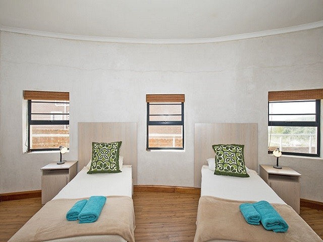 Hello-Garden-Route-Cape-Footprints-135