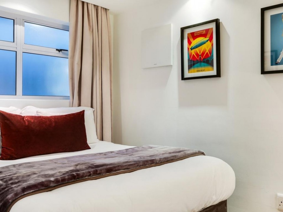 dea5d7b9-7828-435f-a5d1-a8b11222077c