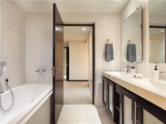 3552920c-68c0-4e43-9ce2-0344e51e15be