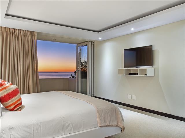 f7274bba-1c5a-4ac4-8bf4-13e5e5c2974d