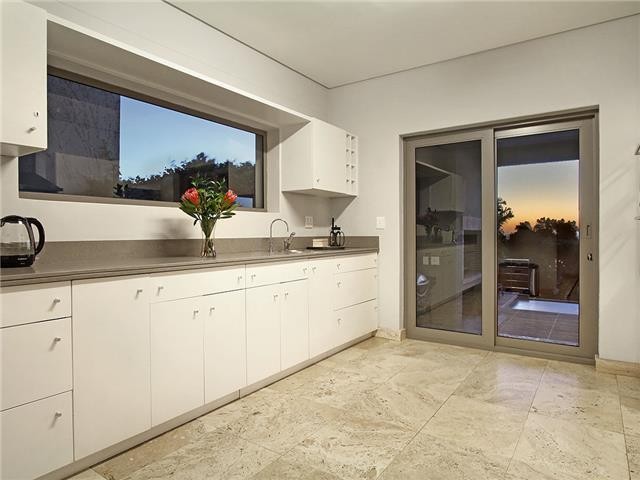 9720e1d6-05c5-491c-9b06-06d91381a76b