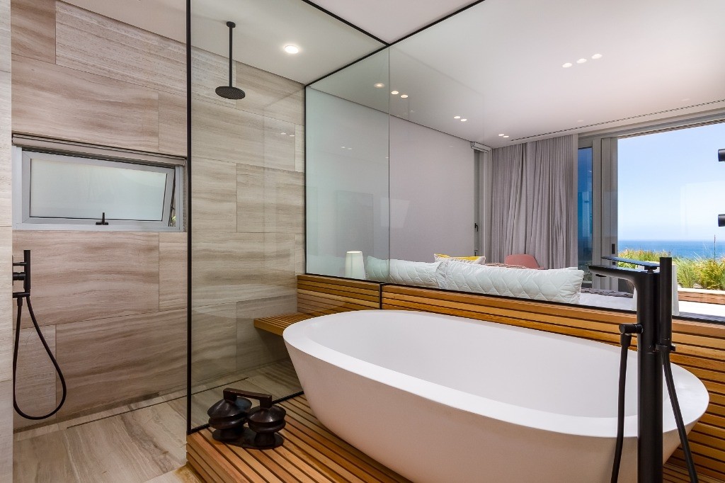 gem-of-bantry-bay-bantry-bay-5d1caa8b6e334