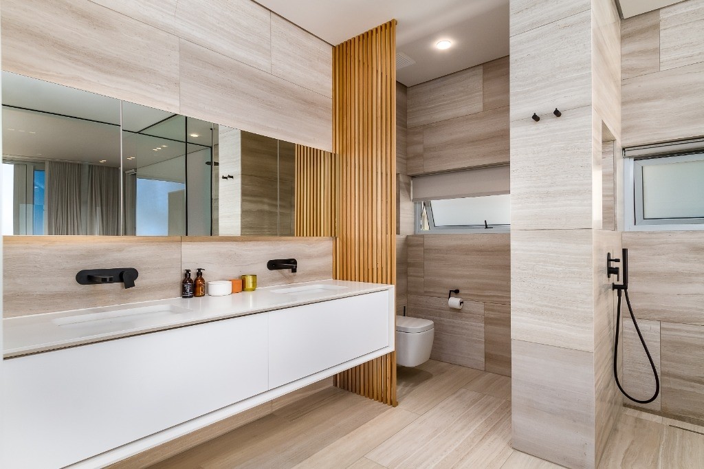 gem-of-bantry-bay-bantry-bay-5d1caa8ef3ccc