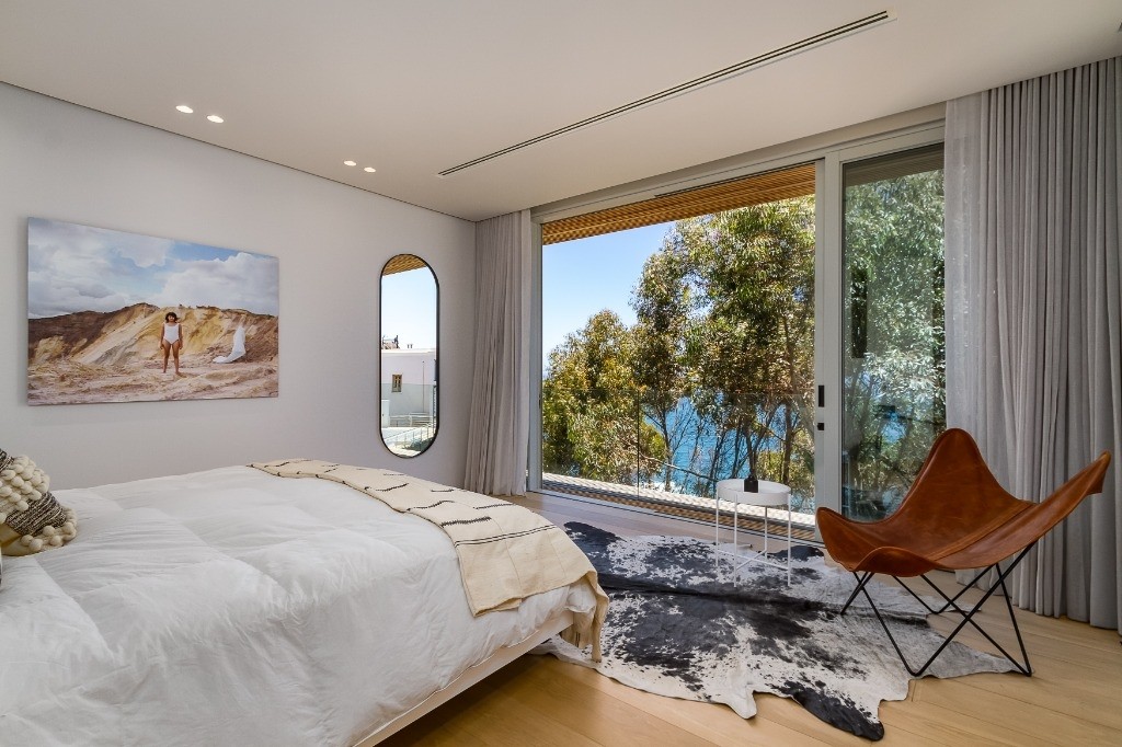 gem-of-bantry-bay-bantry-bay-5d1cab2ed906d