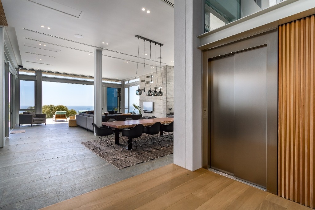 gem-of-bantry-bay-bantry-bay-5d1cab3e9ce90