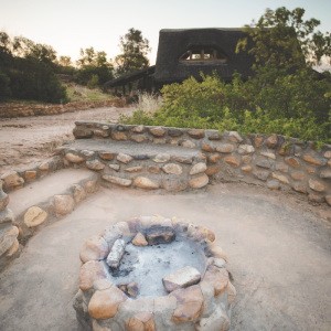 MG_8181-min-300x300-1