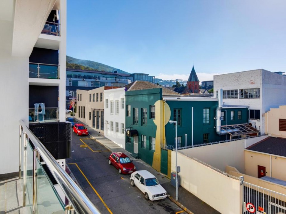 4b086e84-b704-4d3c-b41d-7f541ec07d84