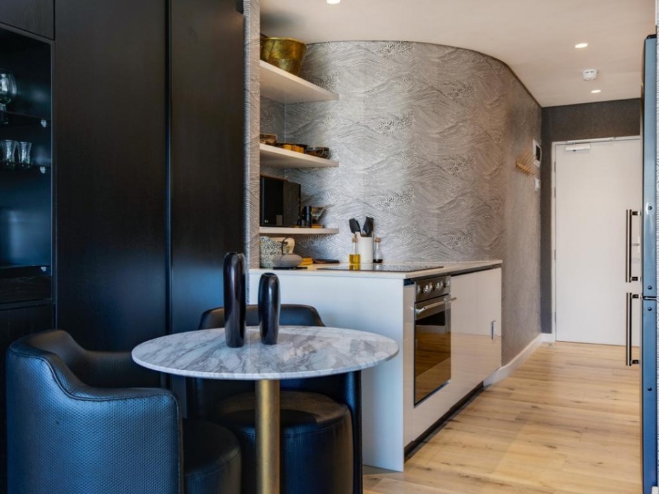 80c52670-c3f0-4e5b-aebb-3d563d75f088