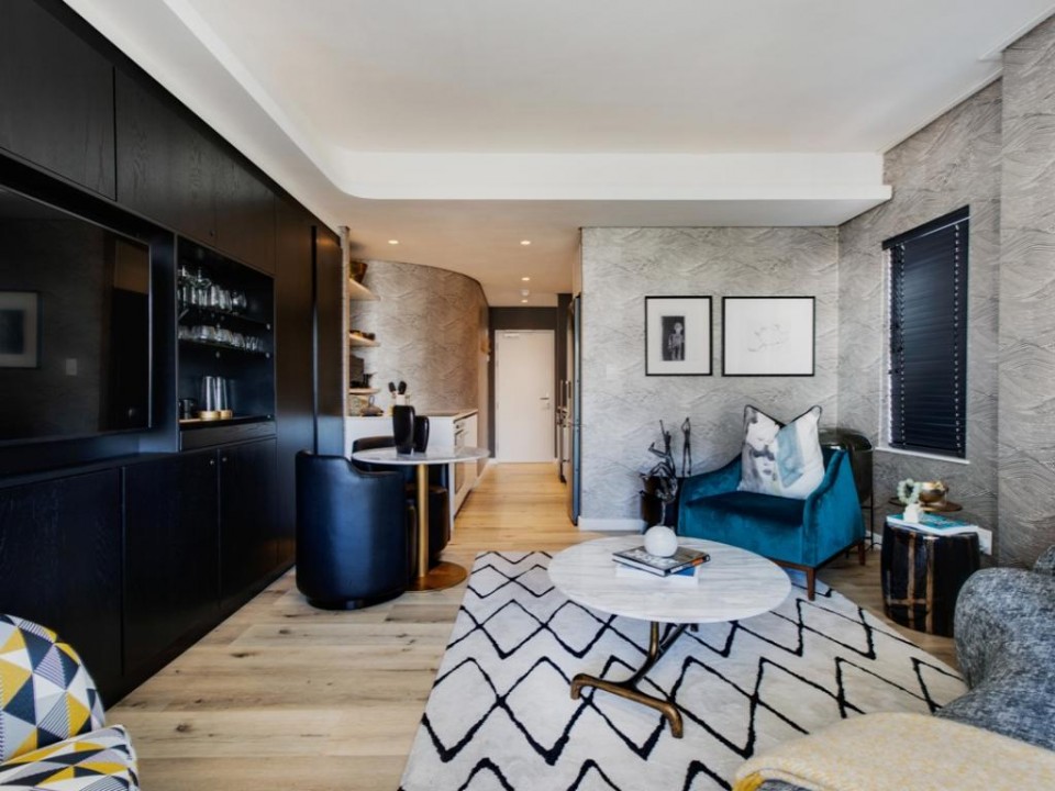 ca2c8d17-5af0-42b3-9401-a179e282664e