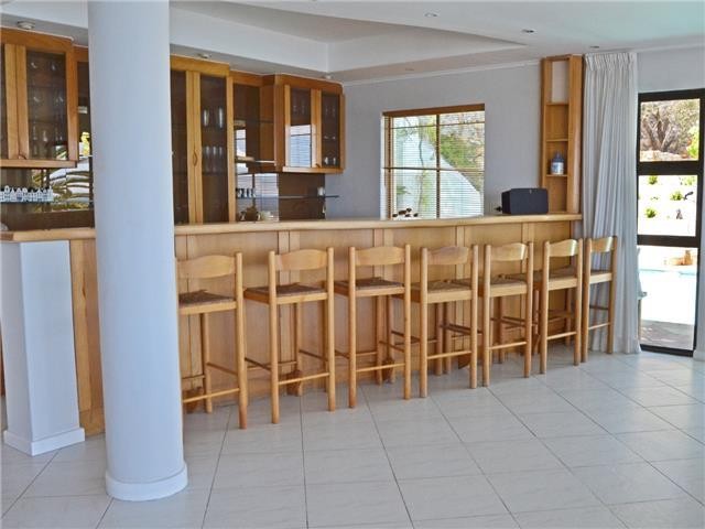 013e2445-4a09-42d4-afc1-317865985693